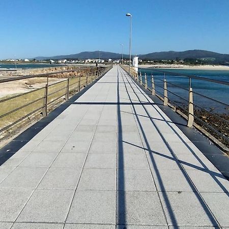 Apartamento En Foz. Primera Linea Playa Rapadoira Bagian luar foto
