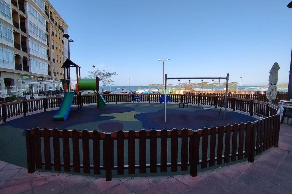 Apartamento En Foz. Primera Linea Playa Rapadoira Bagian luar foto